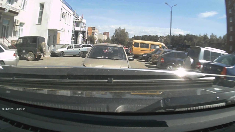 Russian Blonde Hits Armenian Man's Land Cruiser