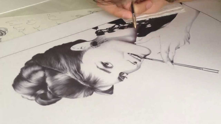 'Moon River' Audrey Hepburn Ballpoint Pen Drawing Timelapse 