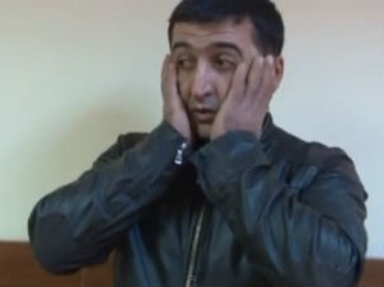 Սեռական ոտնձգություն օդանավի ուղևորուհու և բորդուղեկցորդուհու նկատմամբ