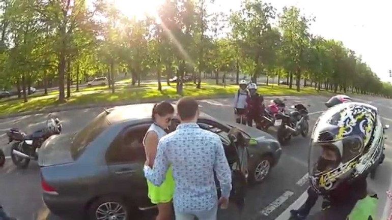 Ամուսնության անսպասելի առաջարկ արտակարգ իրավիճակում