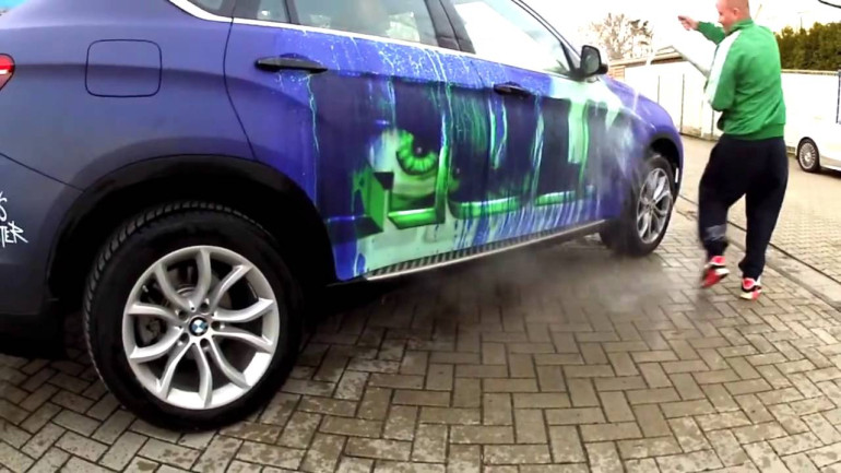 Այս BMW-ի վրա ջուր լցնելիս տպավորիչ բան է տեղի ունենում