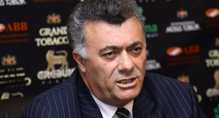 Սա պատերազմ է ողջ քաղաքակիրթ աշխարհին. Ռ. Հակոբյանը՝  Ֆրանսիայի հրապարակում