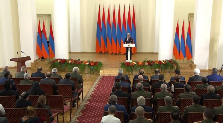 Նախագահ Սերժ Սարգսյանի շնորհավորական ուղերձը Բանակի օրվա առթիվ