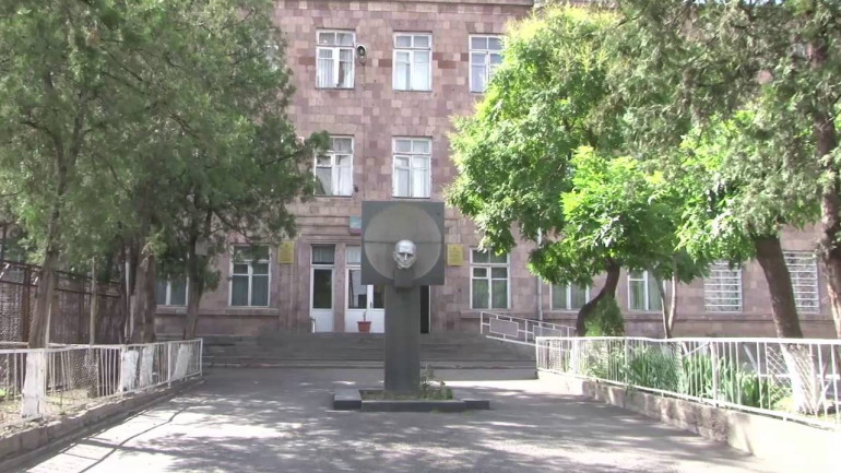 Երևանի 27 դպրոցի շախմատի դասարանը հրկիզողին հայտնաբերեցին