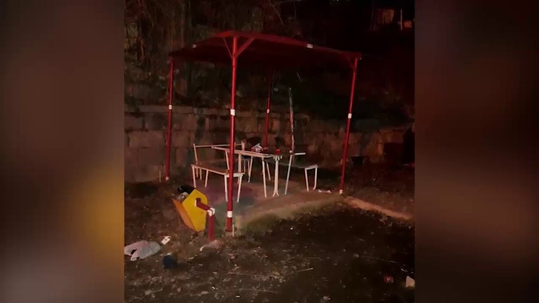 Վանաձորում ծեծկռտուքն ավարտվեց դանակահարությամբ