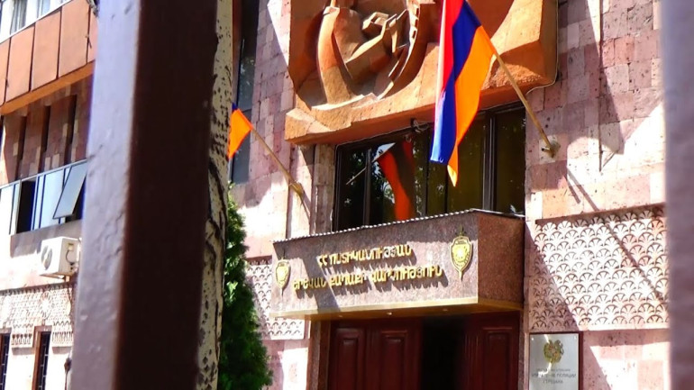 Երևան քաղաքի վարչության ծառայողները գրպանահատության դեպք են բացահայտել ու հայտնաբերել գողոնը