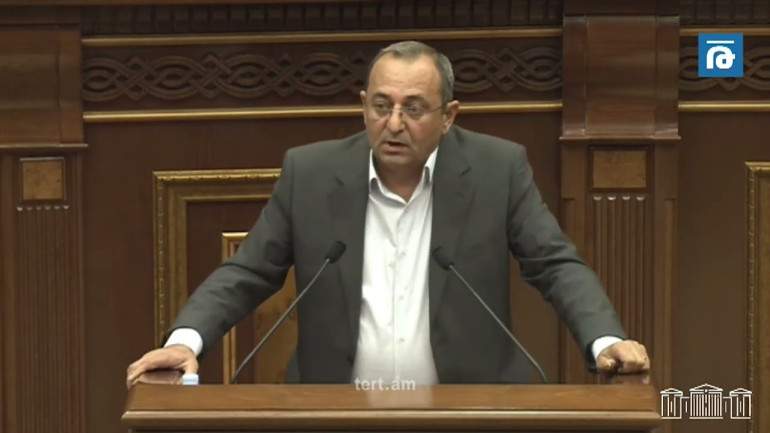Իշխանությունը շարունակում է իր ազգակnրծան քաղաքականությունը, որի հետևանքները մենք տեսնում ենք. Արծվիկ Մինասյան