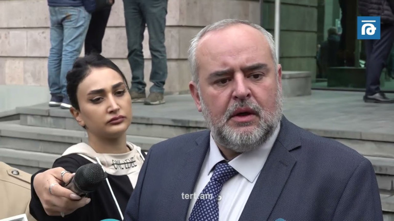Երևանի դատարանում բացի 3-4 դատավորներից, բոլորն ընդունել են կրոնը, պատվեր են կատարում․ Աթանեսյան