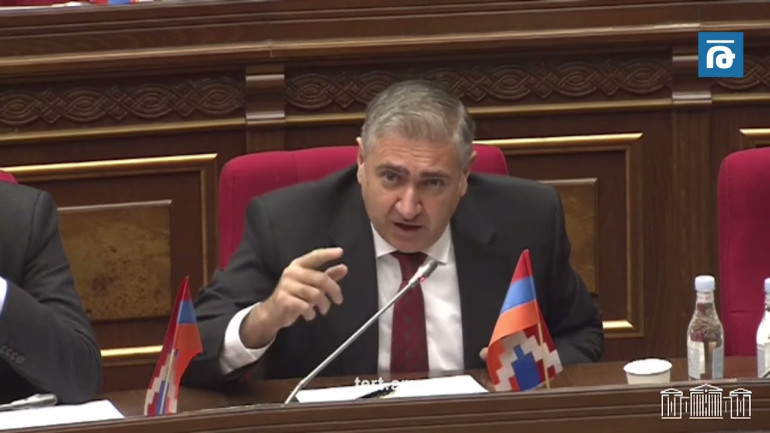 Ձեր կուսակիցների պահվածքը հայկական պառլամենտարիզմը ոչնչացնելուն ուղղված քայլ էր․ Արթուր Խաչատրյան