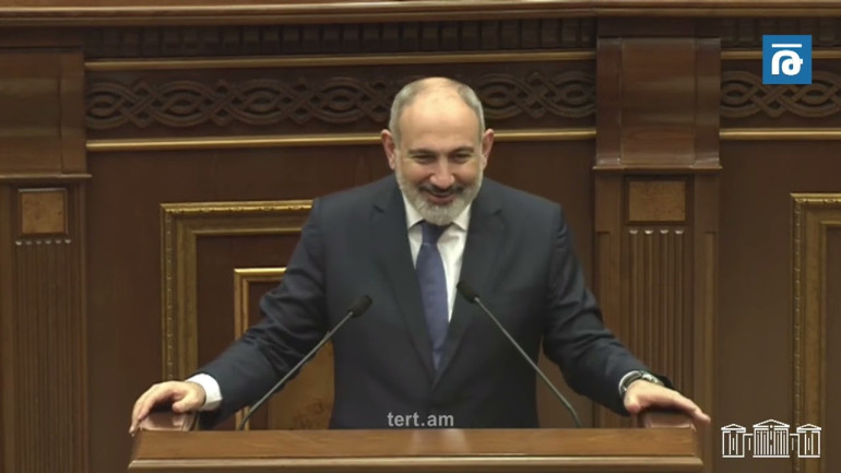 Արդար չէ, որ կառավարությանն ասում են բա ինչու՞ մեր բակի շան հարցը չեք լուծում․ Փաշինյան