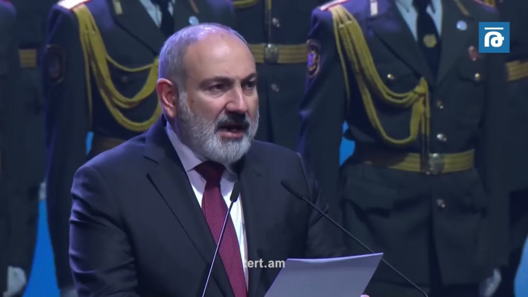 Բանակը պետք է դադարի լինել էժանագին կենացների օբյեկտ կամ կենացների էժանագին օբյեկտ․ Նիկոլ Փաշինյան