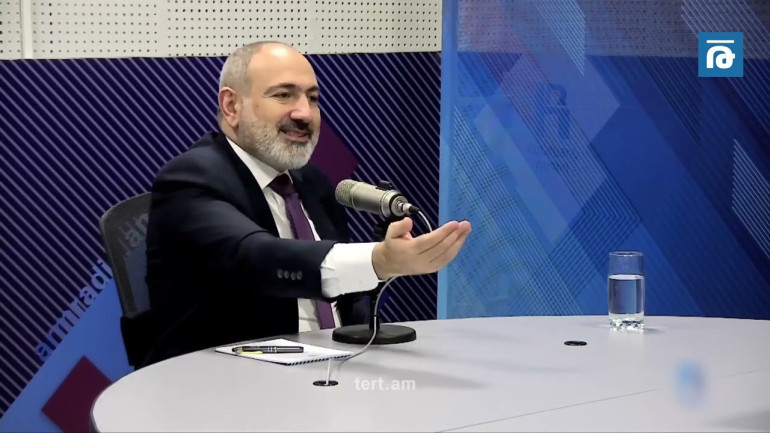 Ճանապարհին ցուլեր են, մենք էլ՝ կարմիր շորով. Փաշինյանը՝ նոր Սահմանադրության անհրաժեշտության մասին