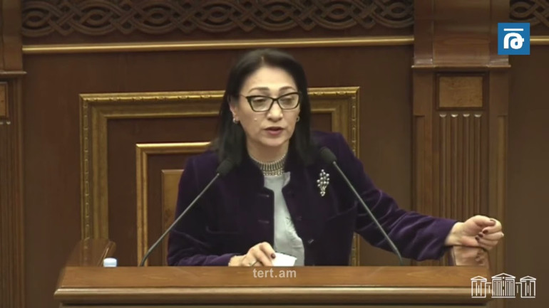 «Ասֆալտ փռել», «վնգստացող դատավոր». ձեր ղեկավարի խոսույթում արդեն կան արատավոր բարքեր․ Լիլիթ Գալստյան