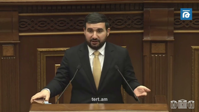 Բանակն այն վիճակում է, որ ահագին թվով զինծառայող անբավարար է ստանում ատեստավորումից․ Վահագն Ալեքսանյան