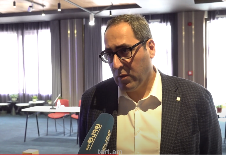 Փաշինյանը բերել է բանակցությունները մի կարգախոսի՝ «Ժամանակավոր խաղաղություն՝ տարածքների դիմաց». Հայկ Խալաթյան