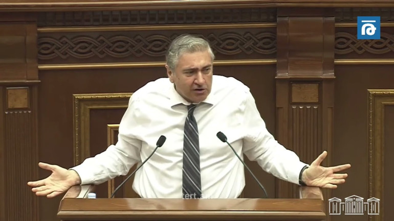 Ստում եք, թե Շարժումը ֆինանսավորվում է դրսից ․ Արթուր Խաչատրյանը՝ իշխանությանը