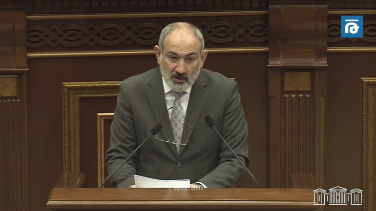 Երեկ Ամենայն Հայոց Կաթողիկոսի և Ռոբերտ Քոչարյանի կողմից առաջնորդվող Շարժման մասնակիցների կողմից տեղի է ունեցել hարձակում ոստիկանների վրա․ Փաշինյան