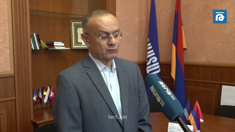 Փաշինյանը մի նշաձող է սահմանել, որի տակից չի կարողանում դուրս գալ. Սեյրան Օհանյան