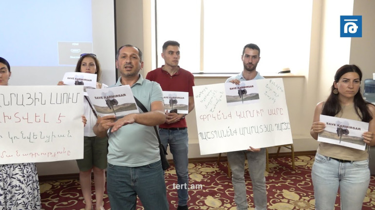 Արարատի մարզի բնակիչները բոյկոտեցին ցեմենտի գործարան կառուցել ցանկացող «ՕՐԴ ՍՊԸ»-ի մամուլի ասուլիսը