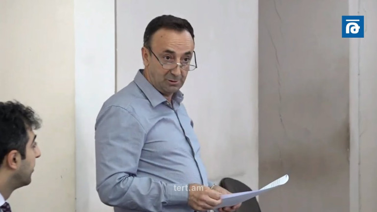 Ես դատարանի առաջ եմ, քանի որ բարձրաձայնել եմ այն, ինչ մնացածը չէին տեսնում․ Հրայր Թովմասյան