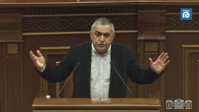 Կանոնակարգը պահե՛ք օրակարգում այնքան ժամանակ, մինչև պարզ դառնա, թե Ադրբեջանն ինչ է անելու, սա է մեր երկրի շահերից բխում. Ռուստամյան