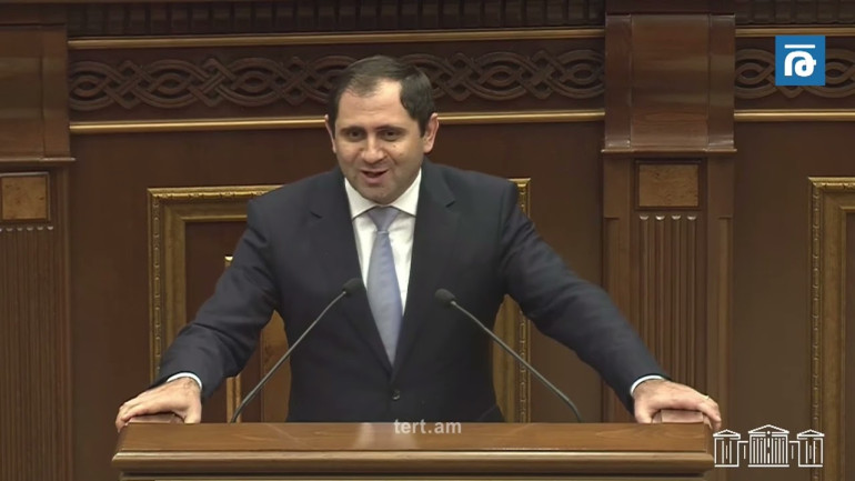 Օկուպացված տարածքների խնդիրը ռազմական ճանապարհով լուծելու խնդիր դրված չէ․ Սուրեն Պապիկյան
