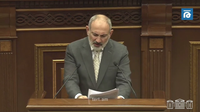 Բանակը մի՛ սրբագործեք, ասում են՝ մեր զինվորի ցավը տանեմ, դուրս կգա Մադագասկար․ Փաշինյան