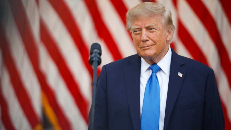 Trump says every adult American would get $5,000 if Republicans win midterms
