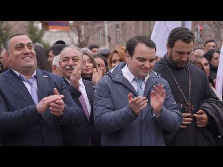 Փոքրիկ խմբակի թեման առաջարկում եմ փակել, քանի որ իրենց իրերը հավաքելու ժամանակն է․ Դավիթ Ղազինյան