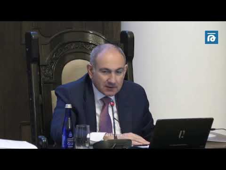 Եթե դնենք վարչապետի կապած ժամացույցում քանի ադամանդ կա տեղադրած, միլիարդներով դիտում կունենա, բայց իրենց համար ենթակառուցվածք ստեղծենք, չեն նայի. Փաշինյան
