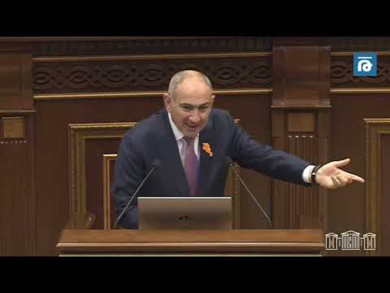 Դուք շանս ունեք այն հասարակության մեջ, որտեղ երեխեքը շալվար չունեն, որ «ադնառազվի շալվար» շպրտեք ու ասեք «շուն ու շանգյալ». Փաշինյանը՝ ընդդիմությանը