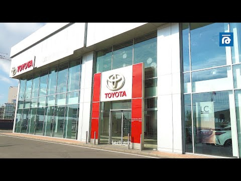 TOYOTA 10. 160,000 կմ կամ 10 տարի երաշխիքային ծրագիր՝ առանց լրացուցիչ ծախսերի