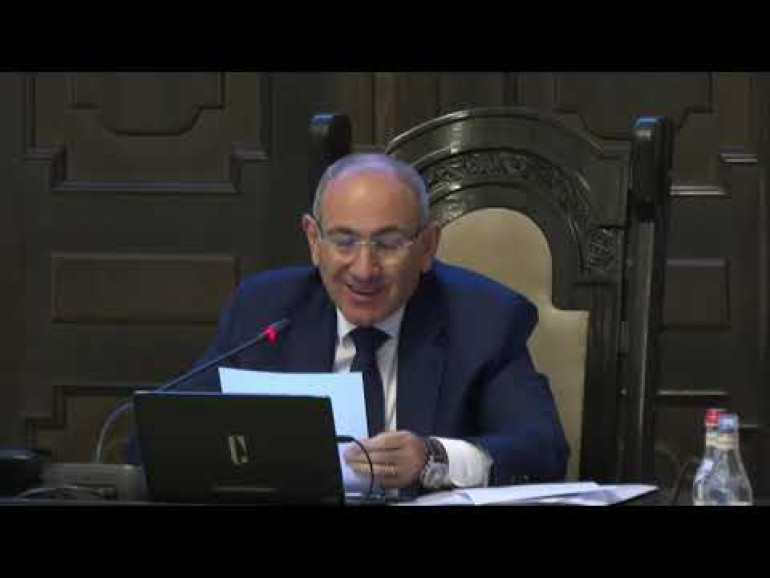 ՀՀ-ում 2 ուսուցիչ ամեն ամիս ստանում է 700,000 դրամ. Փաշինյան