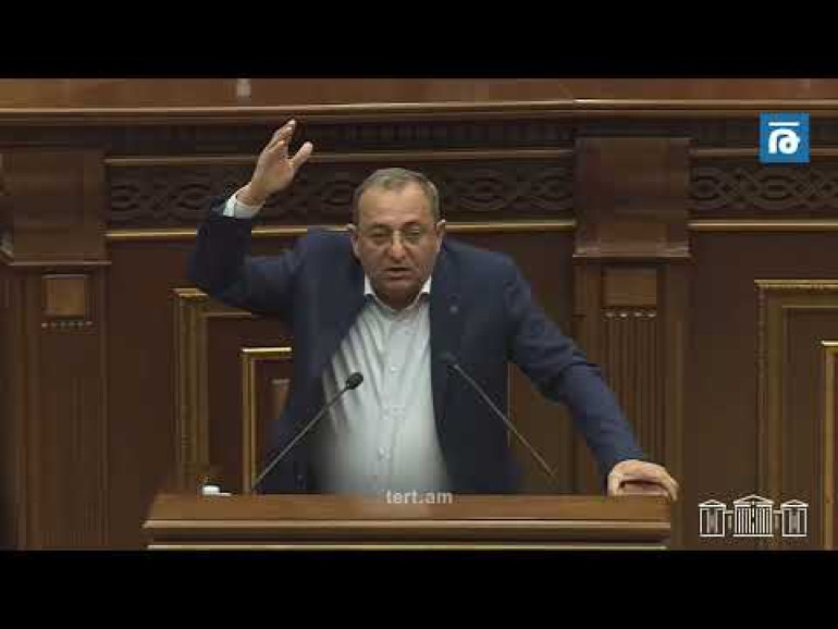 Սա հերթական պոպուլիստական քայլն է, որով քաղաքական մեծամասնությունը փորձում է ՀՀ-ն դնել նոր հարվածների տակ. Մինասյանը՝ ԵՄ-ին անդամակցելու գործընթացի մասին