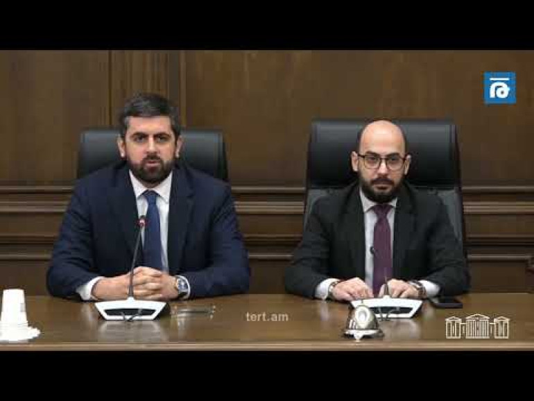 Եղիշե Կիրակոսյանի հեռացման և Բաքվի դեմ հայցերից հրաժարվելու միջև կապ չեմ տեսնում․ Խանդանյան