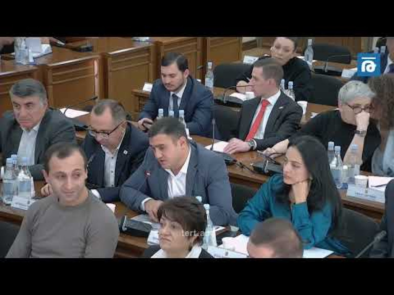 Եթե «կարմիր գծերը» չթանկացնեինք, Երևանում ավելի խայտառակ իրավիճակ կլիներ. փոխքաղաքապետ