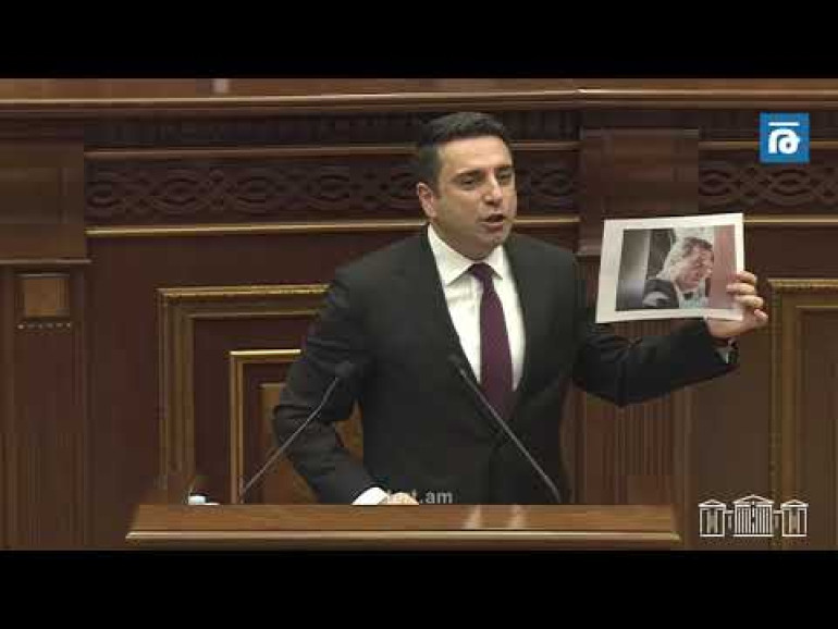 «Լևոն ջա’ն, կասե՞ս, քո ընտանիքն ինչքա՞ն փող ունի». Ալեն Սիմոնյանը՝ Լևոն Քոչարյանին