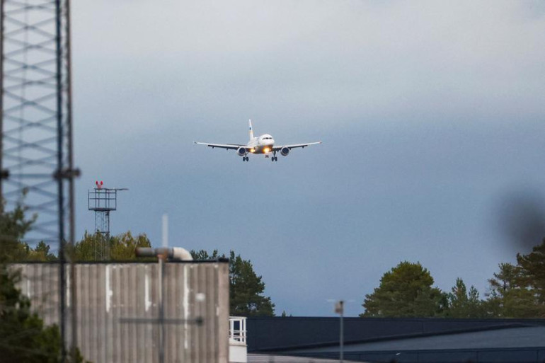 Zelenskyy's plane 'almost hit' by drone en route to Oslo, Norway PM says Zelenskyy's plane 'almost hit' by drone en route to Oslo, Norway PM says
